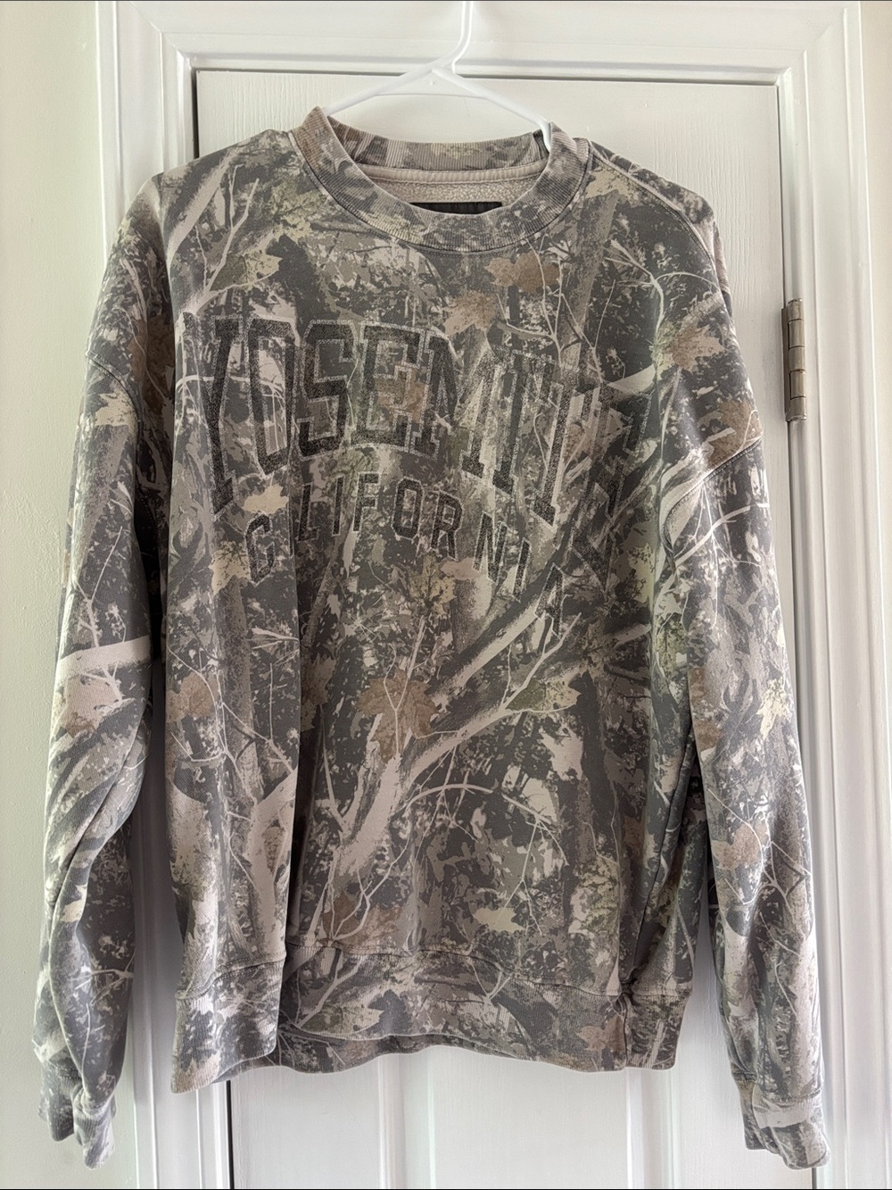 Abercrombie Yosemite Crewneck
